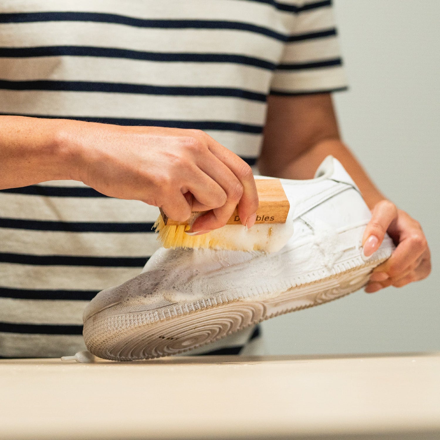 CLEANING AIR FORCE 1 WITH JASON MARKK ESSENTIAL KIT