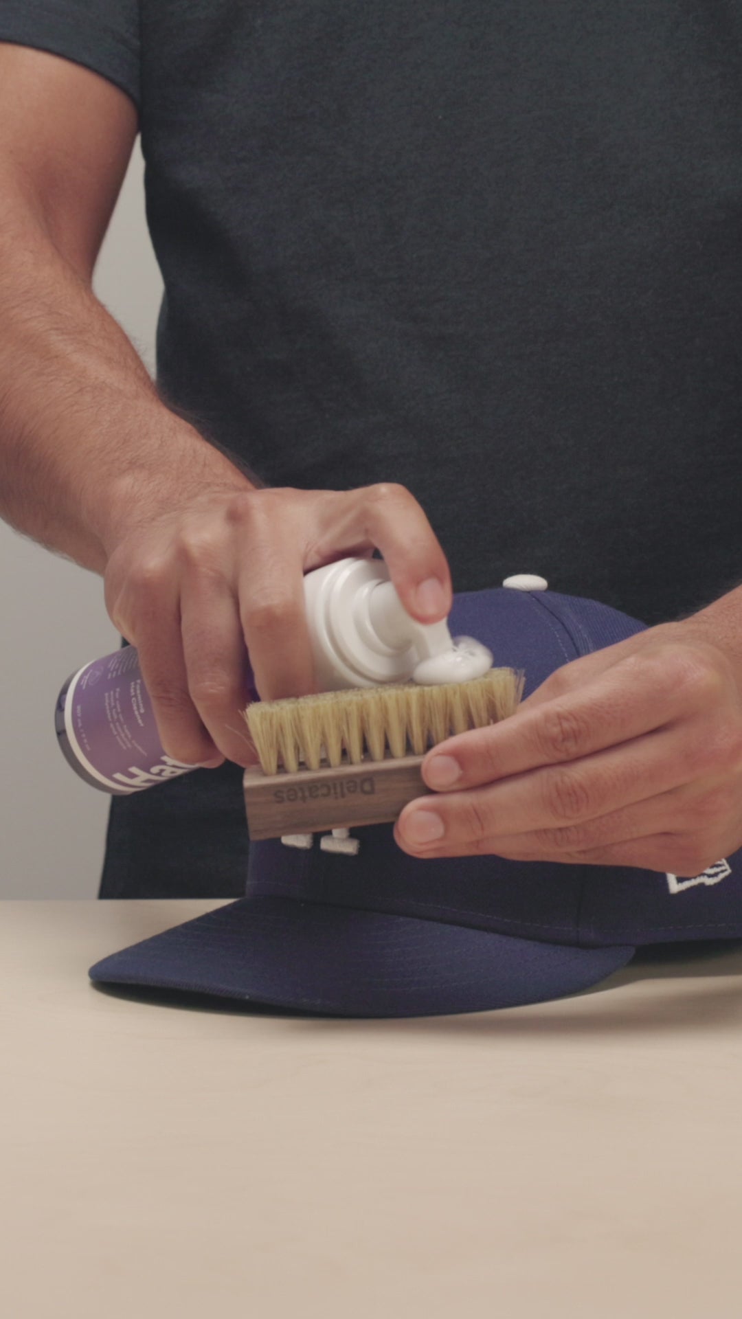 JASON MARKK HAT FOAM HAT CLEANER APPLIED ON DELICATES CLEANING RUSH TO CLEAN NEW ERA DODGER HAT